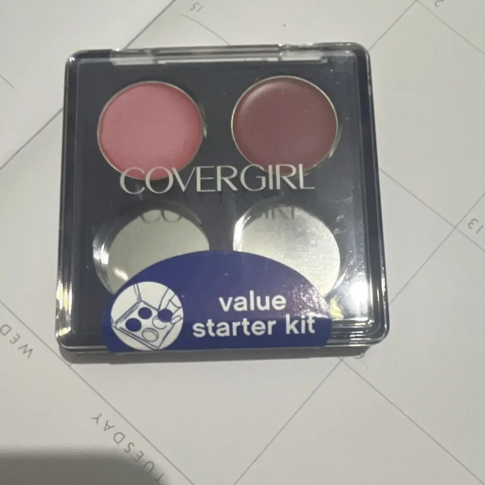 Vintage CoverGirl Value Starter Kit Customizable Magnetic Color Pots Compact NEW